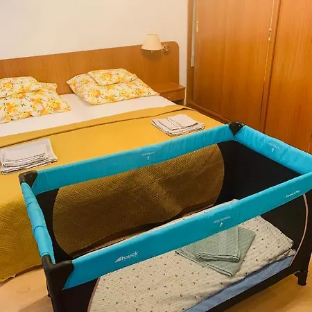 아파트 Karpati Apartman